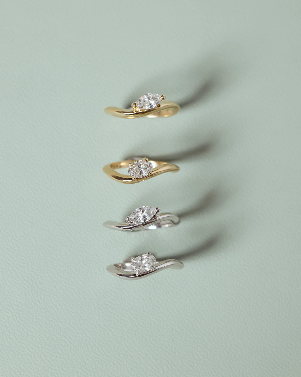 Astra Oval Pinky Ring - Image 11