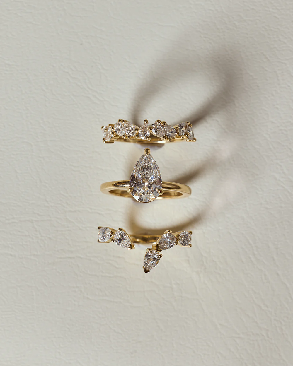 Erin 2.05ct Pear Diamond Solitaire Engagement Ring - Image 5